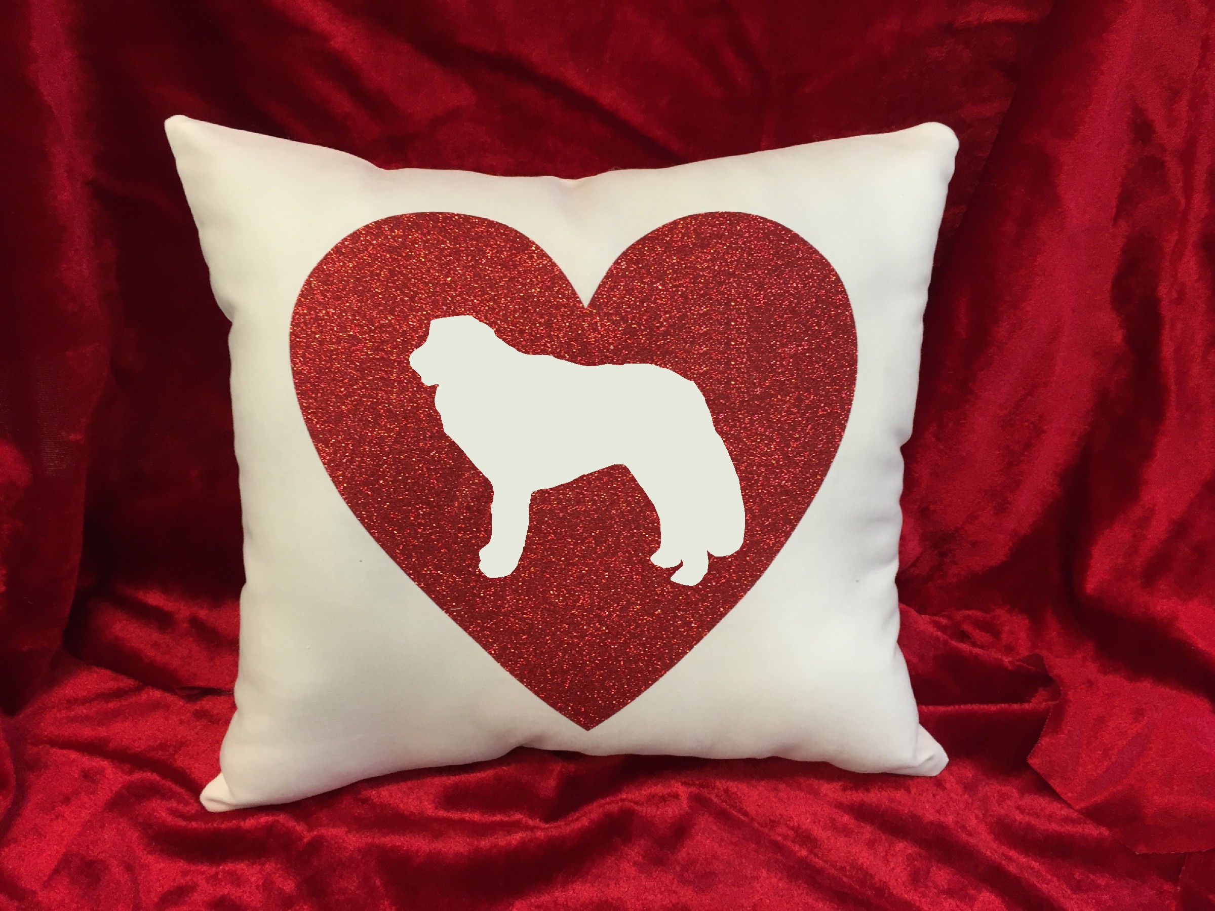 Dogs - Throw Pillow - Kuvasz